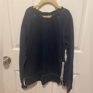 Girls AG side zip sweatshirt - size L